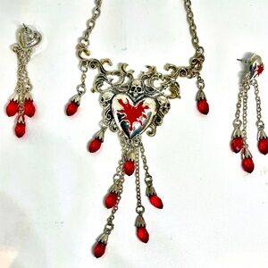 Gothic Bleeding Heart & Skull Set